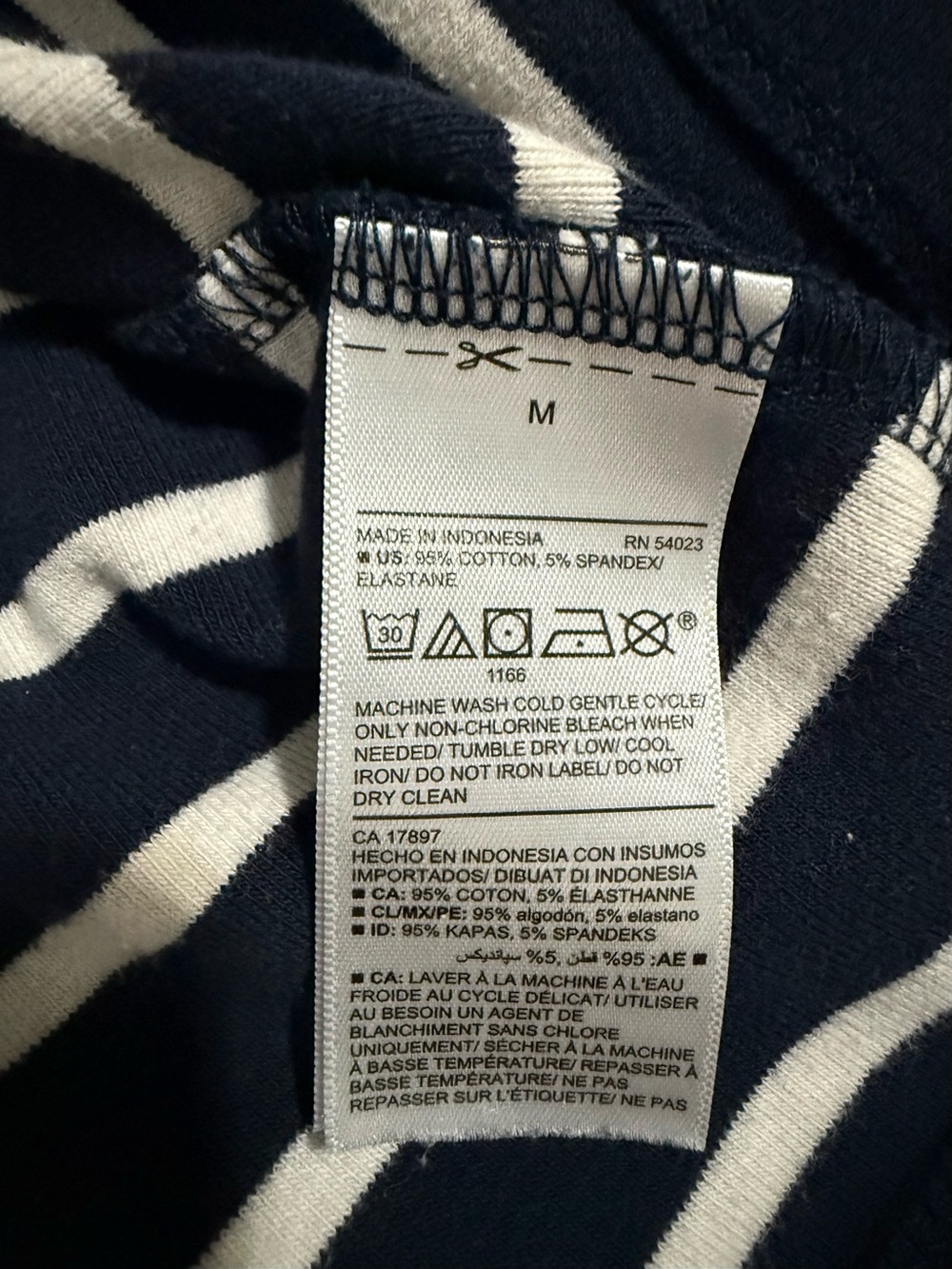 Old Navy Men's Striped Knit Crew Neck Long Sleeve Soft Cotton Tee Navy/White M - Picture 4 of 4